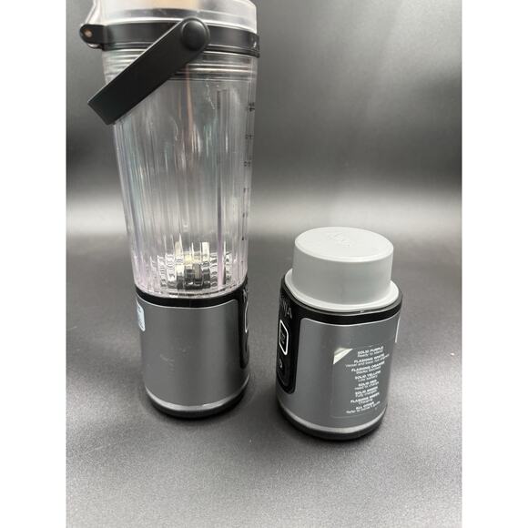Ninja Blast 18 oz. Portable Blender - Black BC151BK W/ Extra Base - Picture 4 of 5